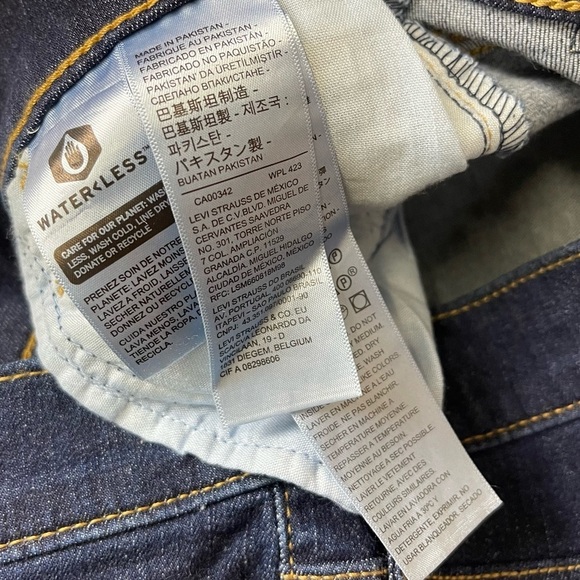 NEW Levis Premium 720 Super Skinny Jeans Womens 26 Dark High Rise NWOT - Picture 6 of 14